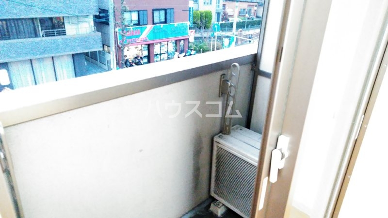 15/27 バルコニー