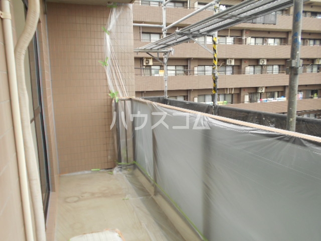 13/28 バルコニー