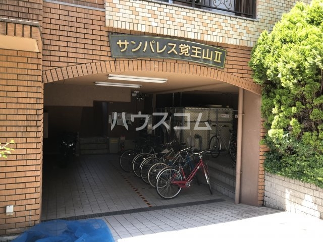 21/28 エントランス