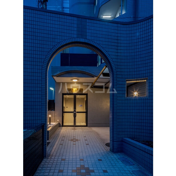 2/8 エントランス