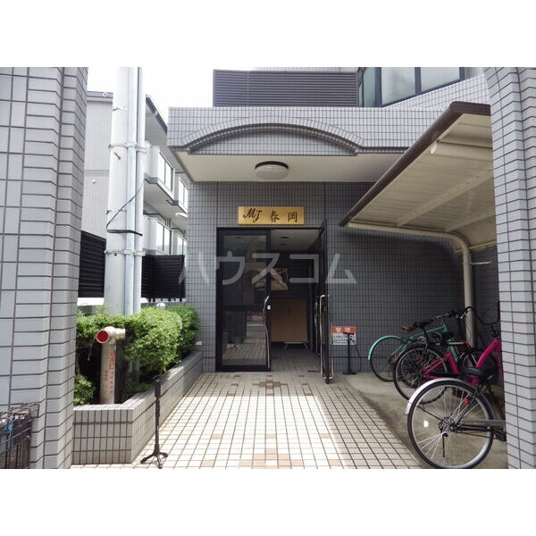 16/22 エントランス