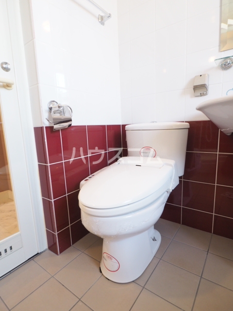 16/30 トイレ