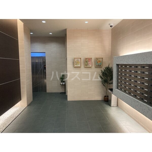 16/24 エントランス