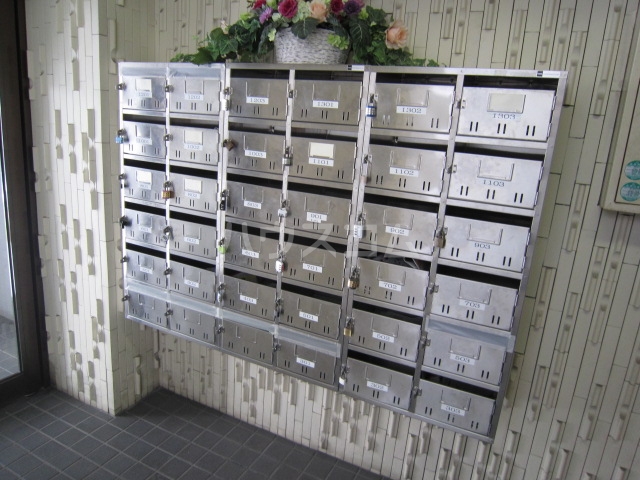 16/22 エントランス