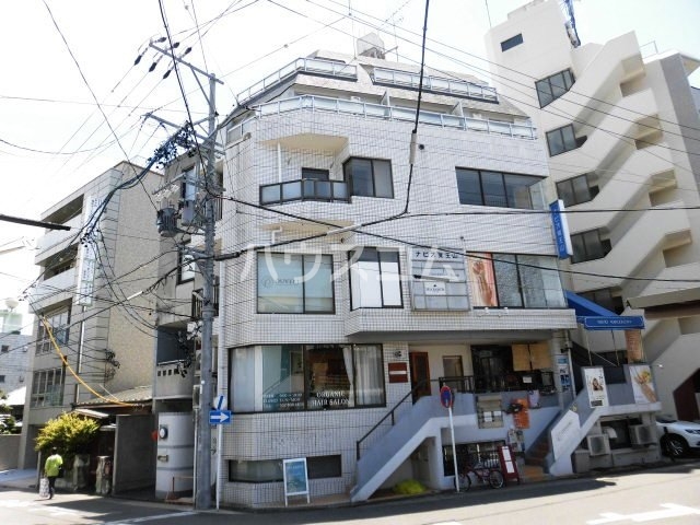 2/30 外観