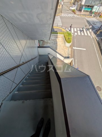 23/30 バルコニー