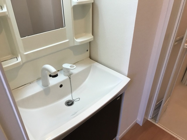 18/30 洗面