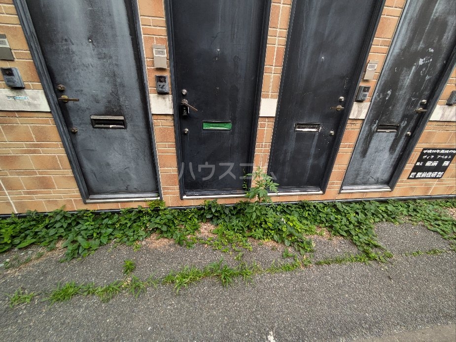 17/27 エントランス