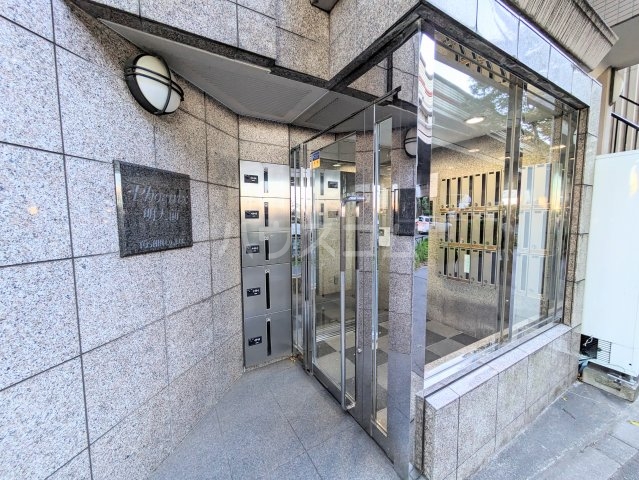 3/4 エントランス