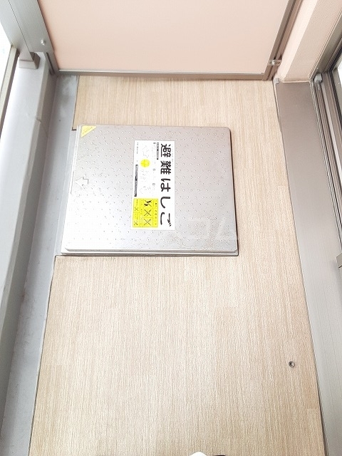 18/30 バルコニー