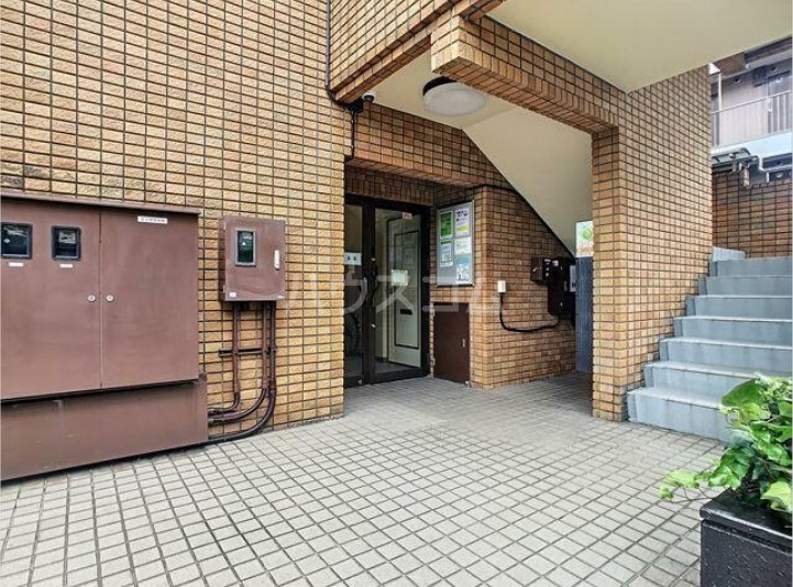 6/6 エントランス