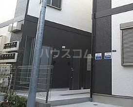 15/23 エントランス