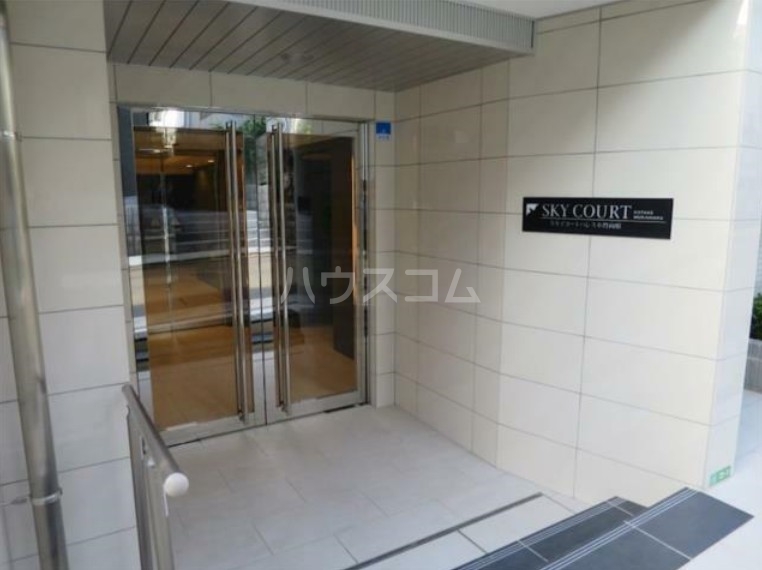 15/25 エントランス