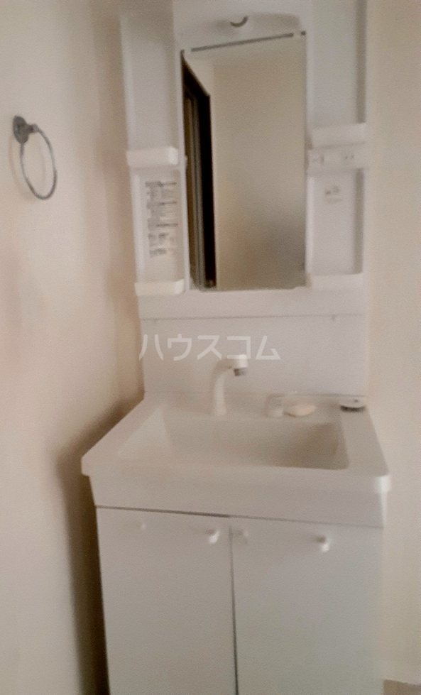 13/30 洗面