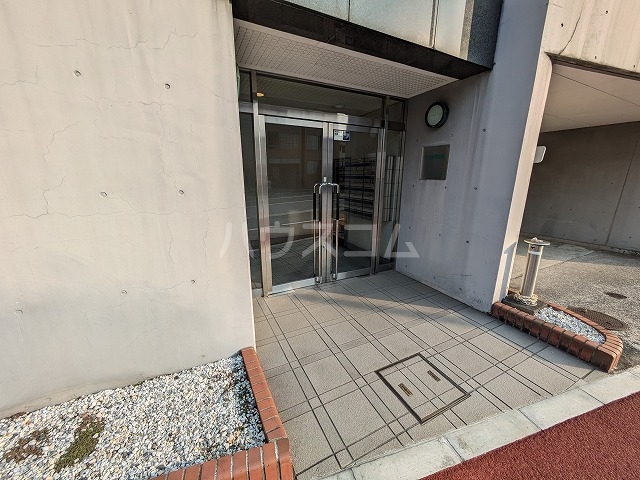 3/5 エントランス
