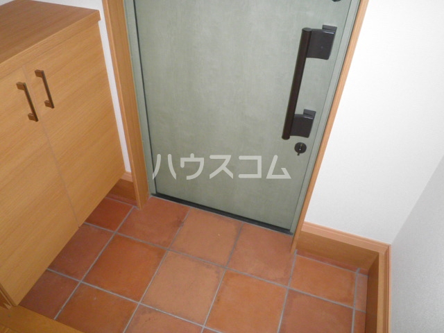 14/28 玄関