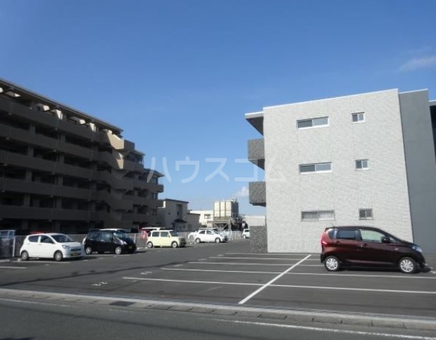 3/10 駐車場
