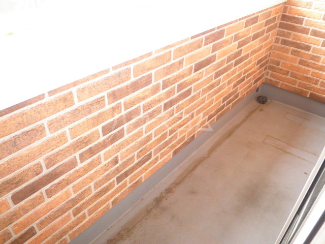 18/27 バルコニー