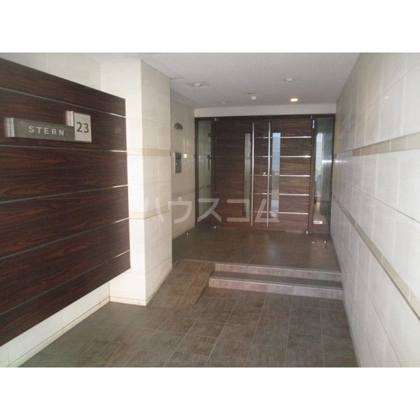 2/11 エントランス