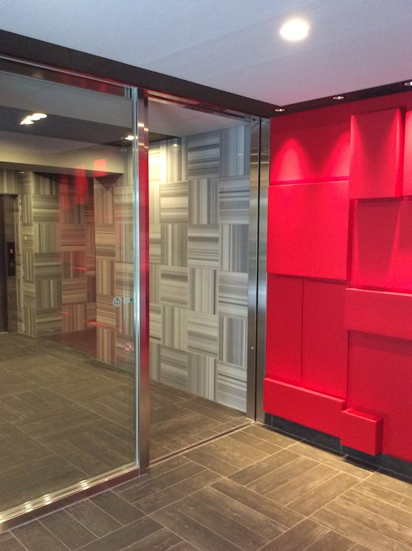 14/24 エントランス