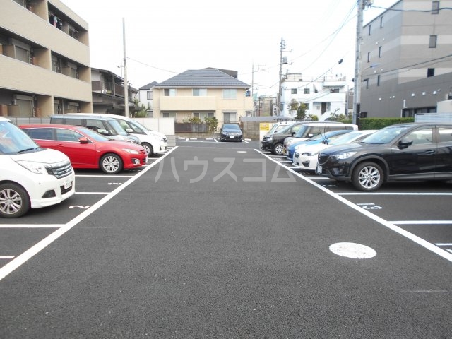 3/4 駐車場