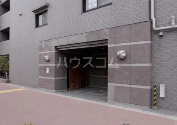 4/5 エントランス