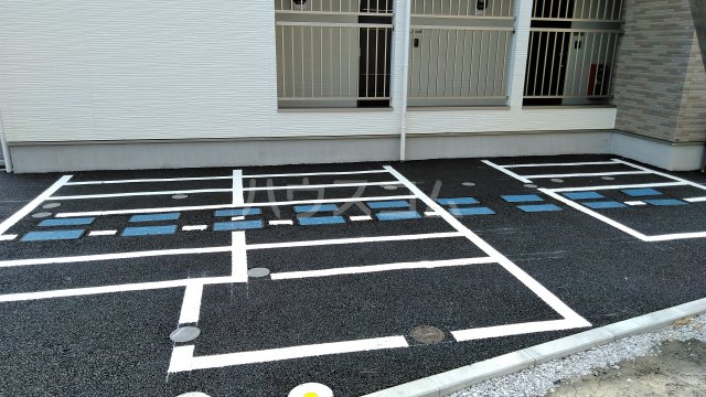 4/7 駐車場