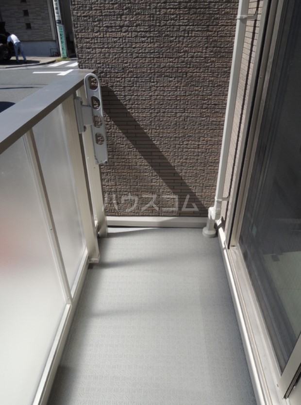 16/27 バルコニー