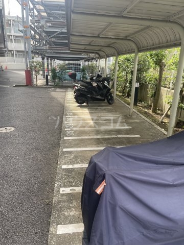 3/5 駐車場