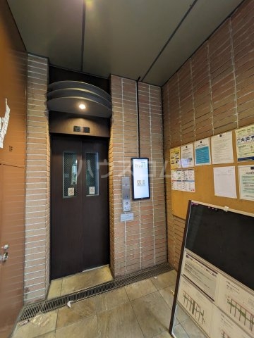 3/5 エントランス