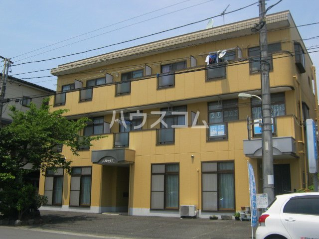 17/27 エントランス