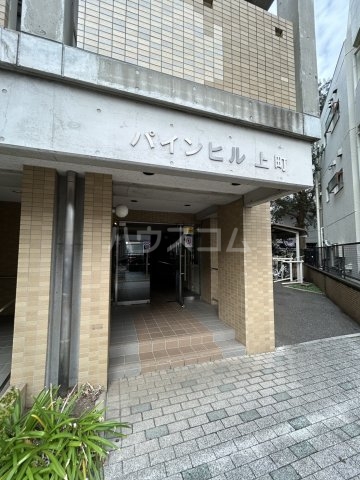 3/7 エントランス