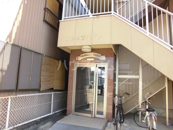 2/13 エントランス