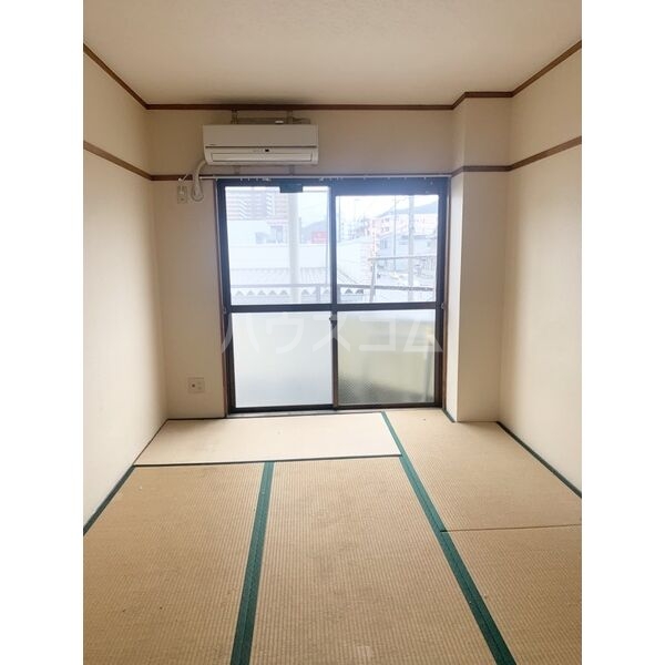 4/18 寝室