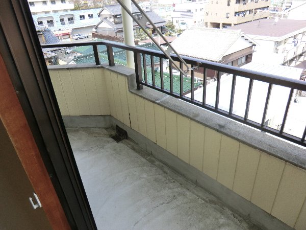 19/26 バルコニー