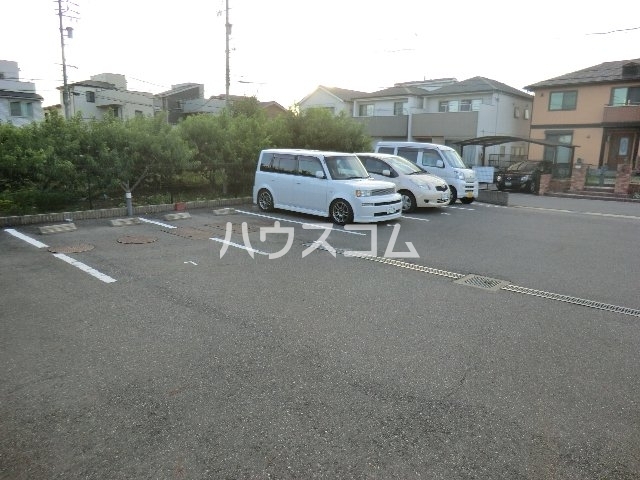 3/5 駐車場