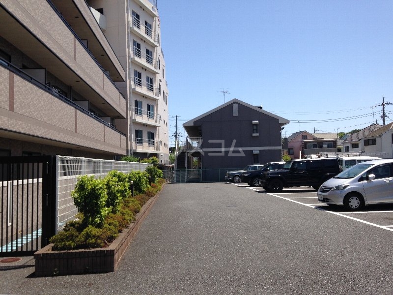29/30 駐車場
