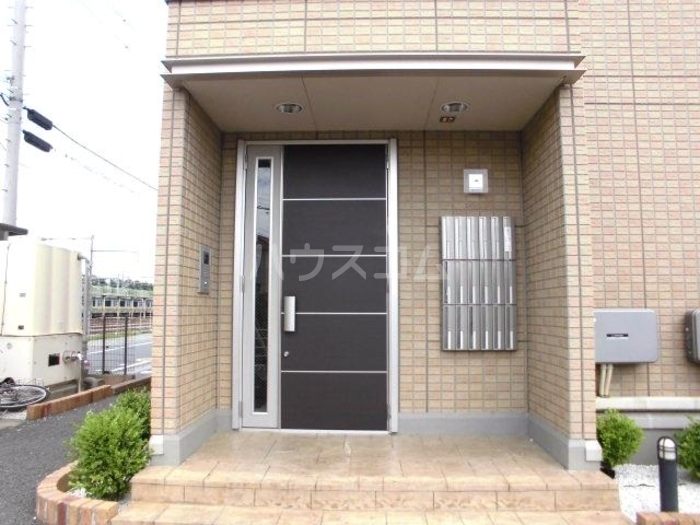 18/29 エントランス