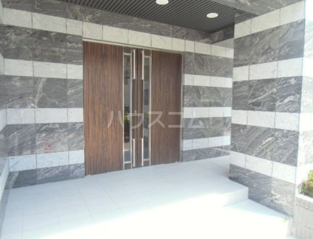 2/7 エントランス