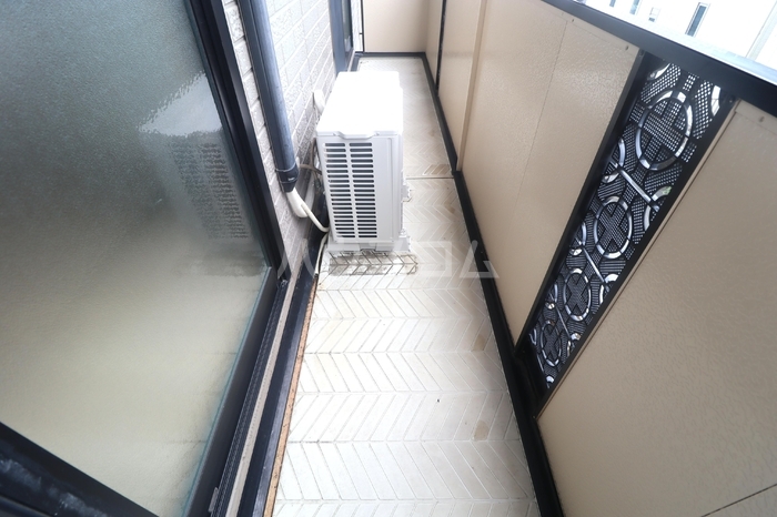 17/30 バルコニー