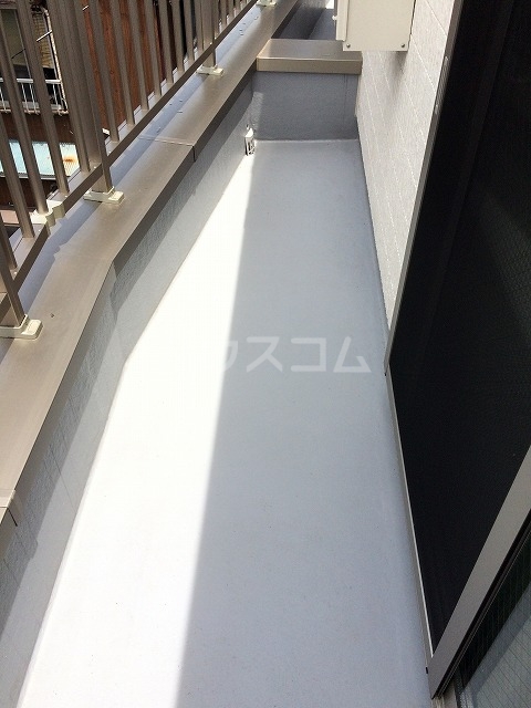 15/26 バルコニー