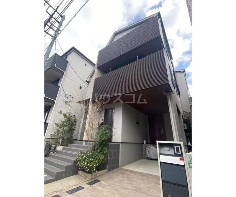 2/10 エントランス