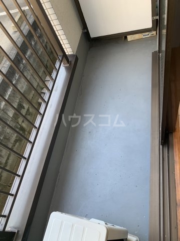 20/30 バルコニー