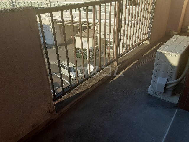 17/30 バルコニー