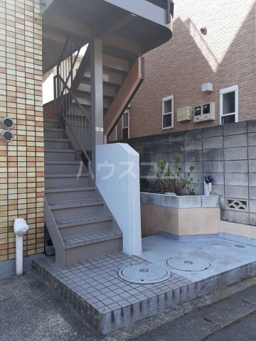 14/24 エントランス