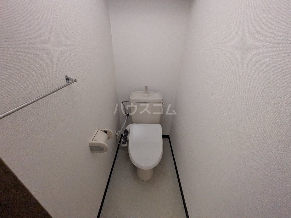 13/30 トイレ