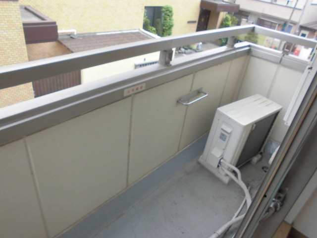 15/27 バルコニー