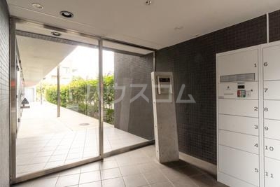 20/28 エントランス