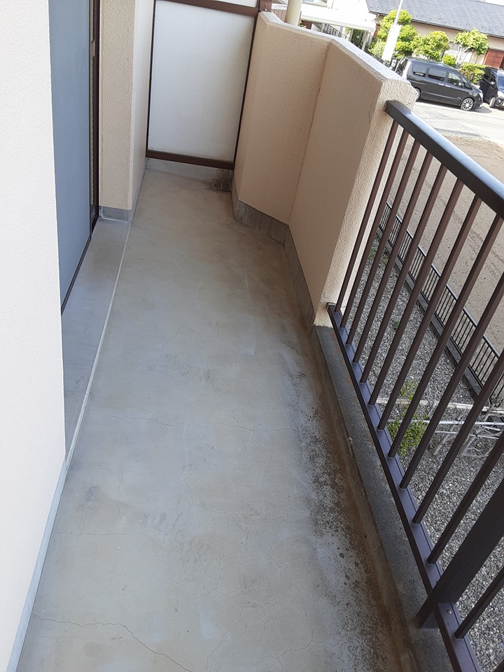 14/26 バルコニー