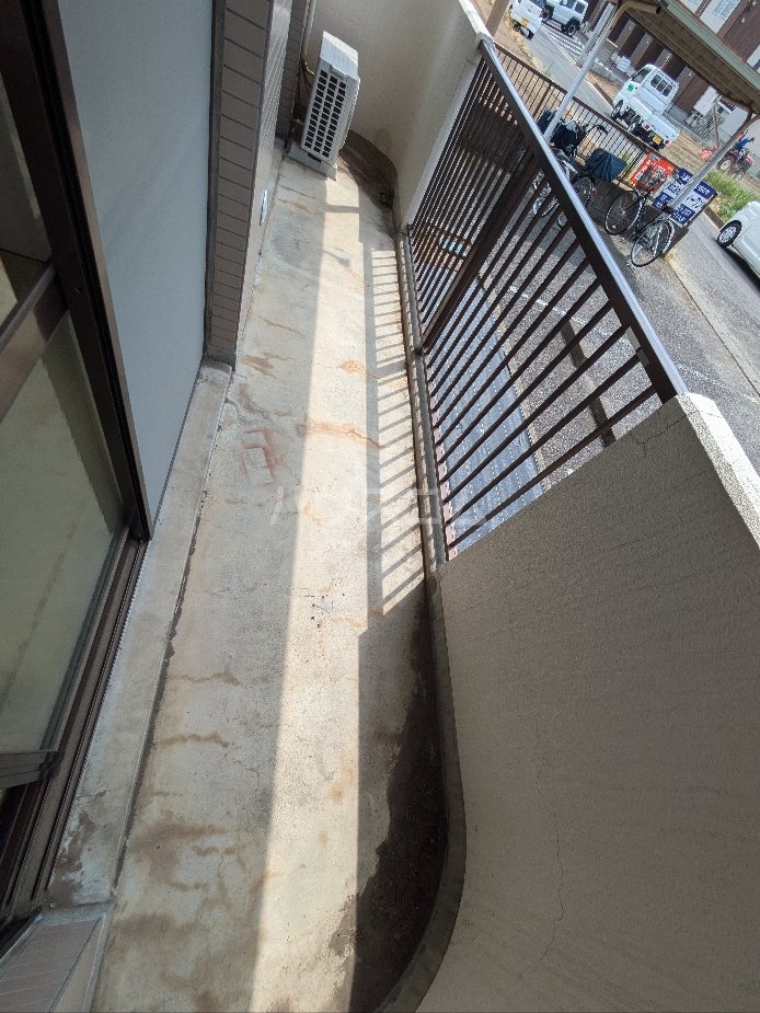 19/30 バルコニー